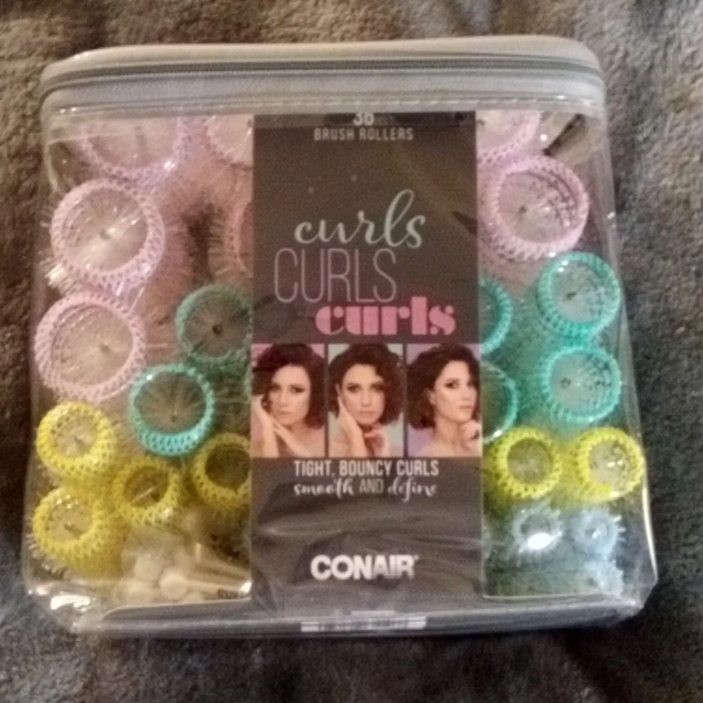 CONAIR CURLS CURLS CURLS CURLER SET NWT - Picture 1 of 5